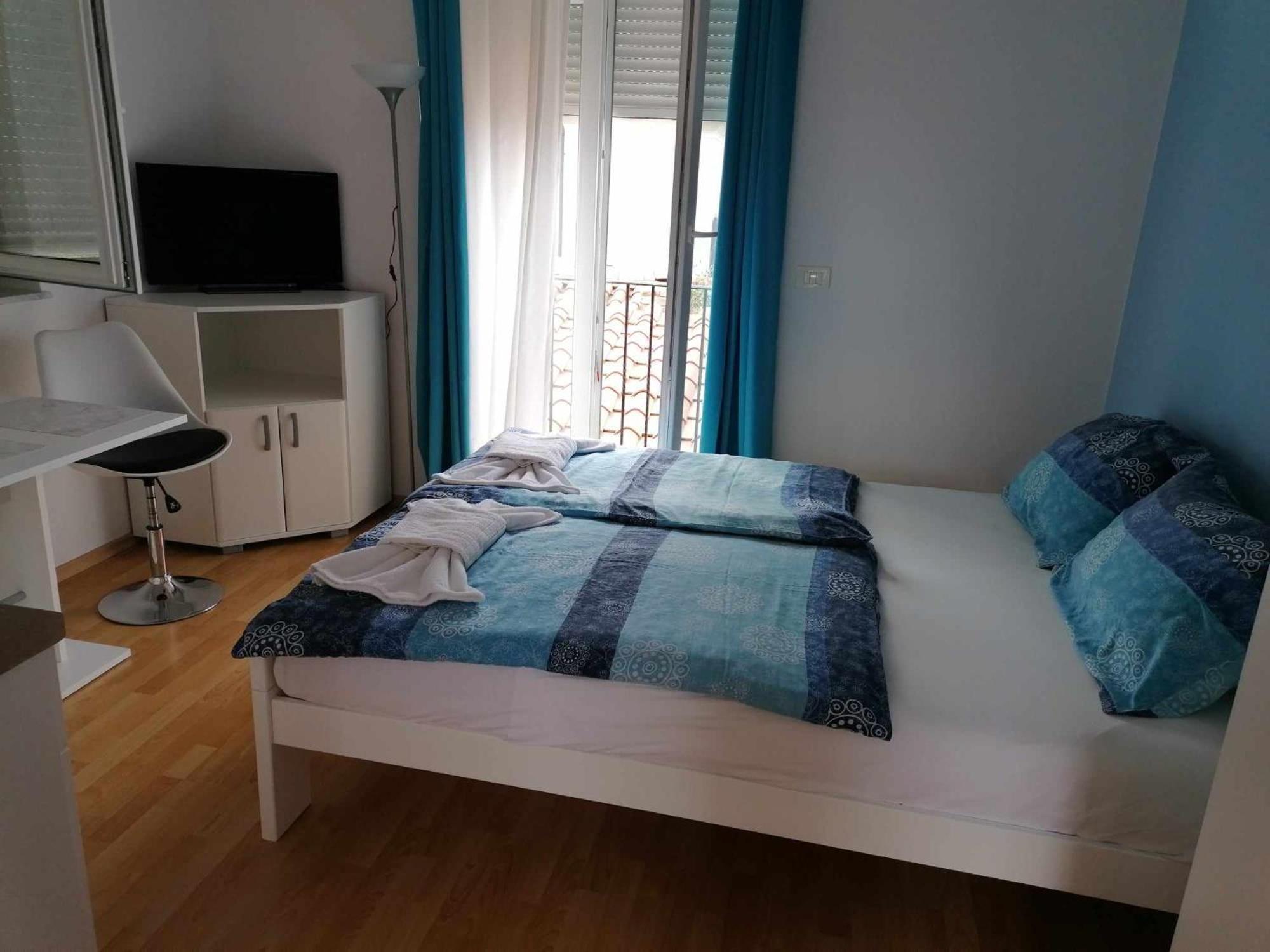 Apartment&Rooms Lilis Izola Buitenkant foto